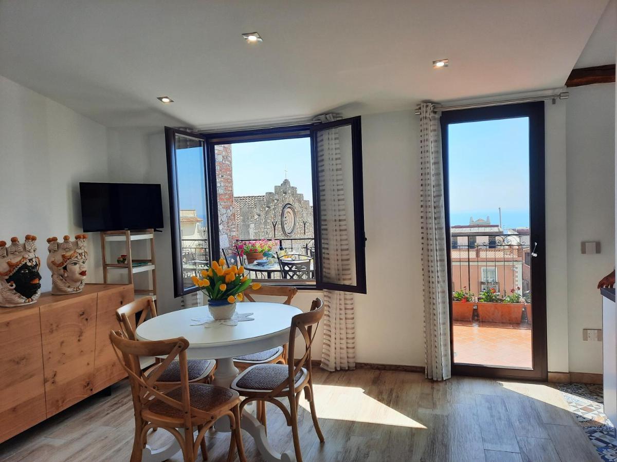 شقة Casa Carla Al Duomo تاورمينا المظهر الخارجي الصورة
